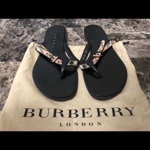Burberry Thong Sandals